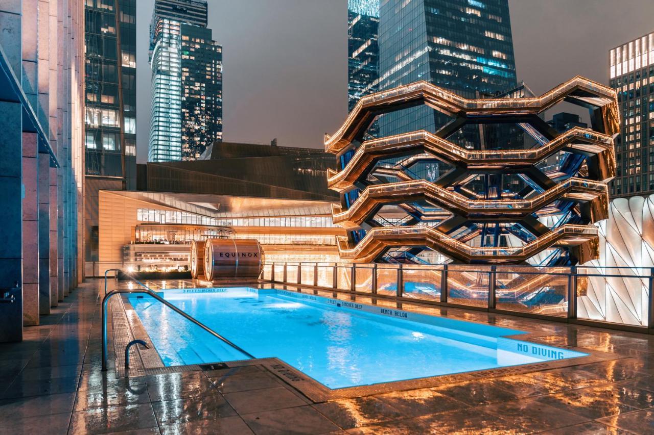 Equinox Hotel Hudson Yards New York City Exterior foto